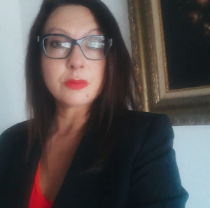 Avvocato Laura Calvanese